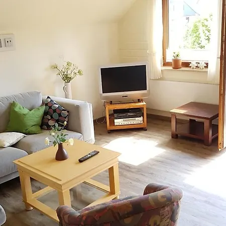 Semesterbostad Ingrid Menzel Comfortable